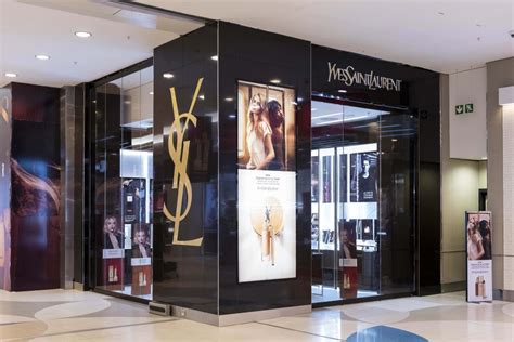 Yves Saint Laurent Beauté Opens First Boutique On The African .